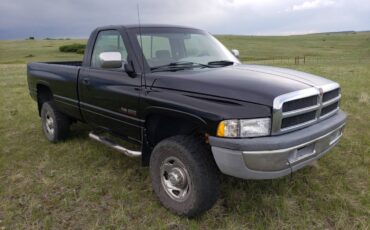 Dodge-ram-2500-4x4-cummins-turbo-diesel-1995-blue-1