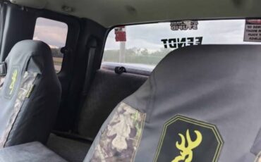 Dodge-ram-2500-4x4-diesel-1996-white-3