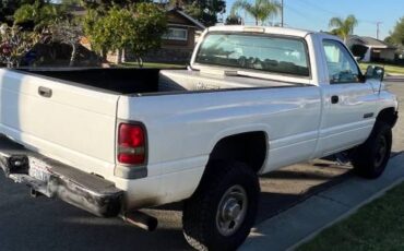 Dodge-ram-2500-diesel-1994-white