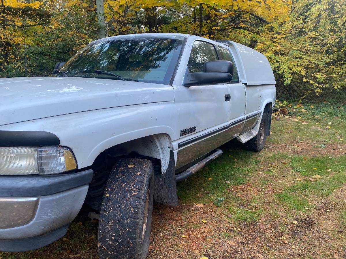 Dodge-ram-2500-diesel-1996-2