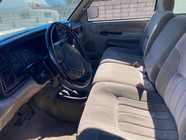 Dodge-ram-2500-diesel-1996-3