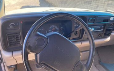 Dodge-ram-2500-diesel-1996