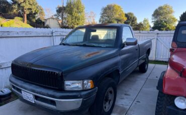 Dodge-ram-2500-slt-diesel-1995-green