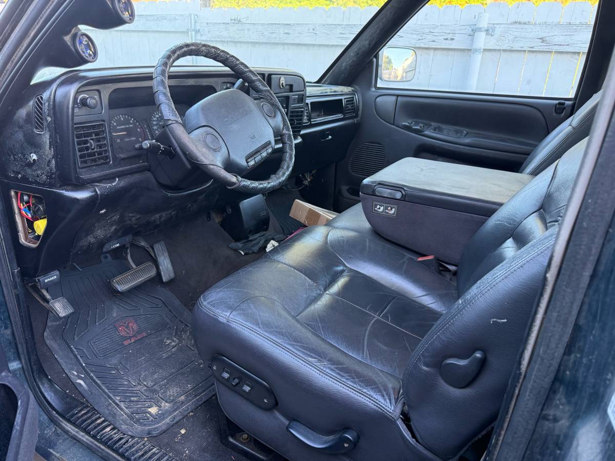 Dodge-ram-2500-slt-diesel-1995-green-4