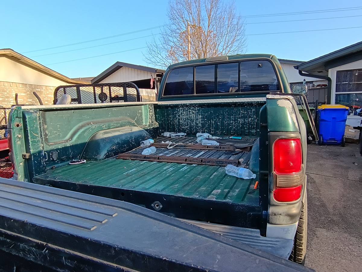 Dodge-ram-2500-slt-laramie-4x4-1996-green-2