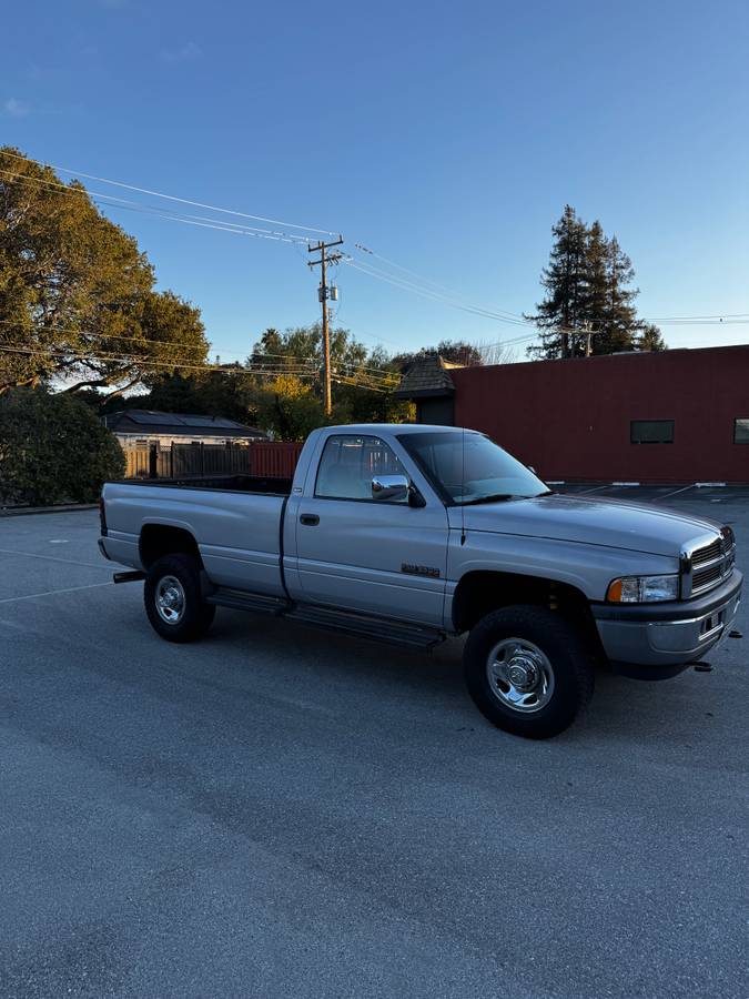 Dodge-ram-2500-slt-laramie-4x4-diesel-1995-silver-5