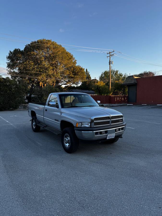 Dodge-ram-2500-slt-laramie-4x4-diesel-1995-silver-8