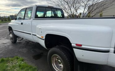 Dodge-ram-3500-1996-white-4