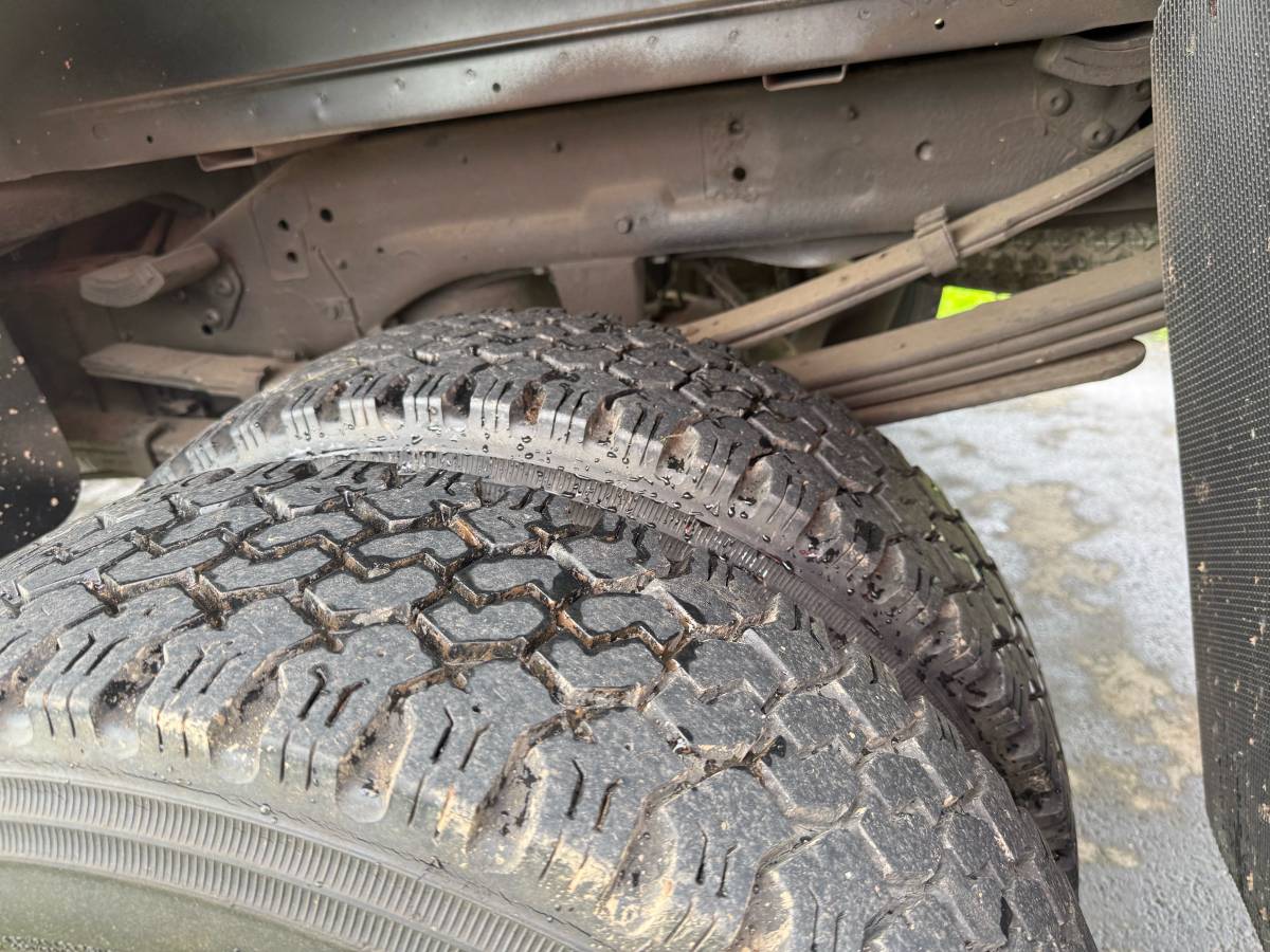 Dodge-ram-3500-1996-white-7