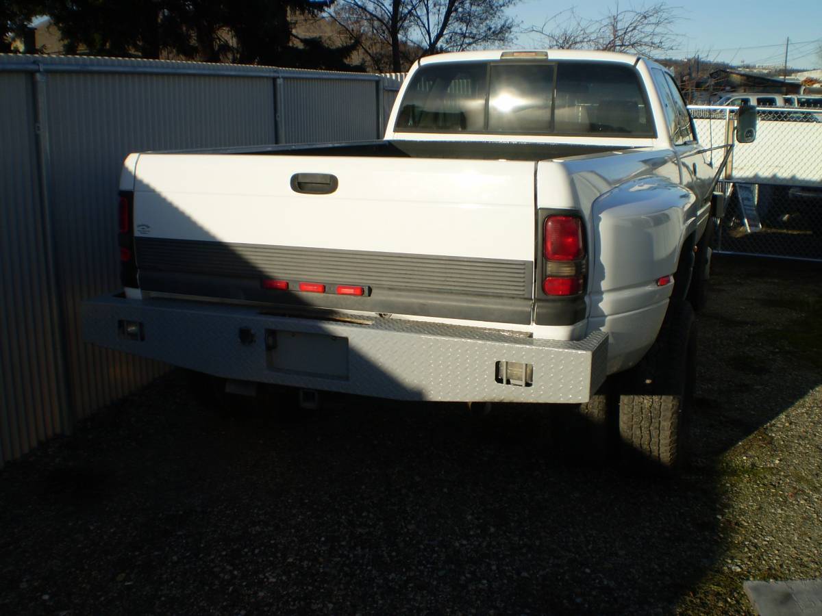 Dodge-ram-3500-4wd-quad-cab-diesel-1996-white-1