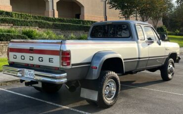 Dodge-ram-3500-diesel-1993-silver-18