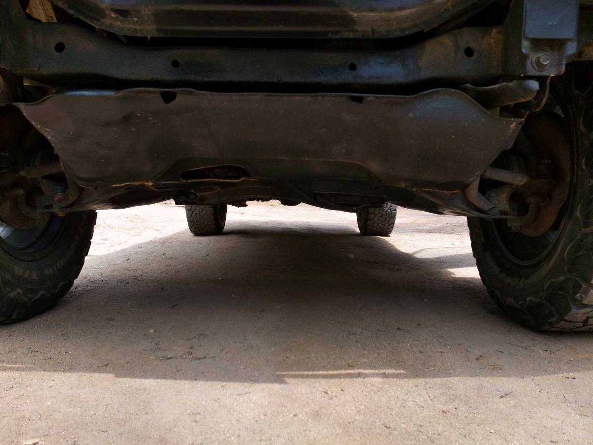 Dodge-ram-50-1988-silver-14