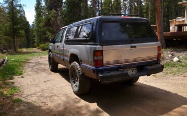 Dodge-ram-50-1988-silver-2