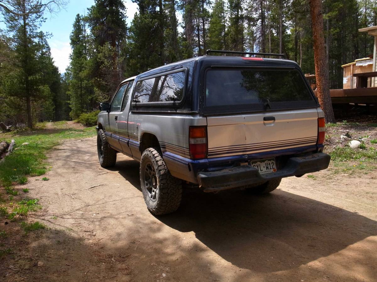 Dodge-ram-50-1988-silver-2