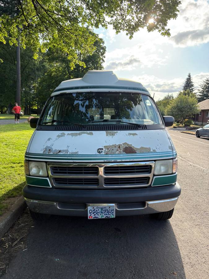 Dodge-ram-b250-1994-white-1