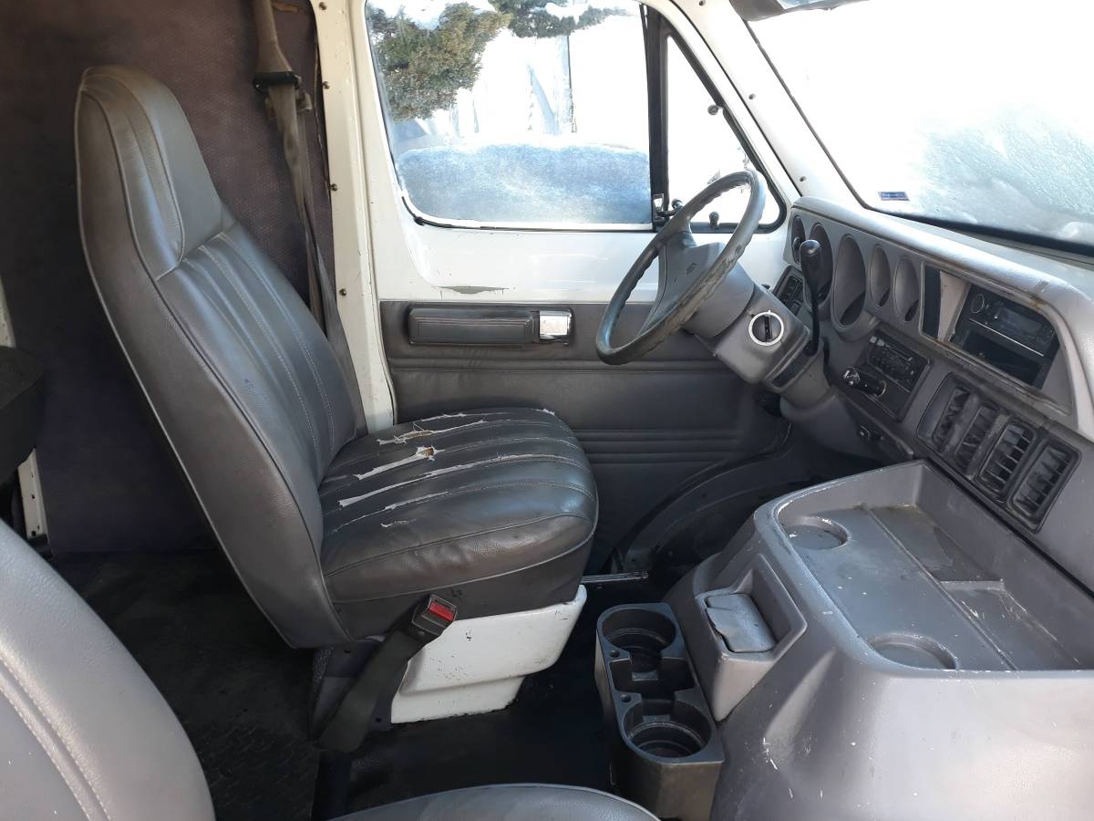 Dodge-ram-b250-1994-white-1