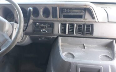 Dodge-ram-b250-1994-white-2