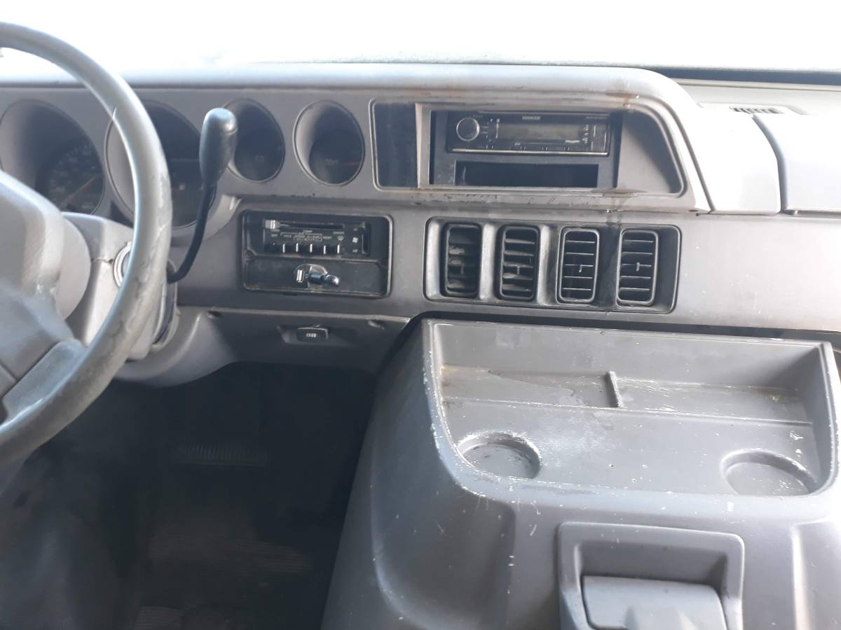 Dodge-ram-b250-1994-white-2