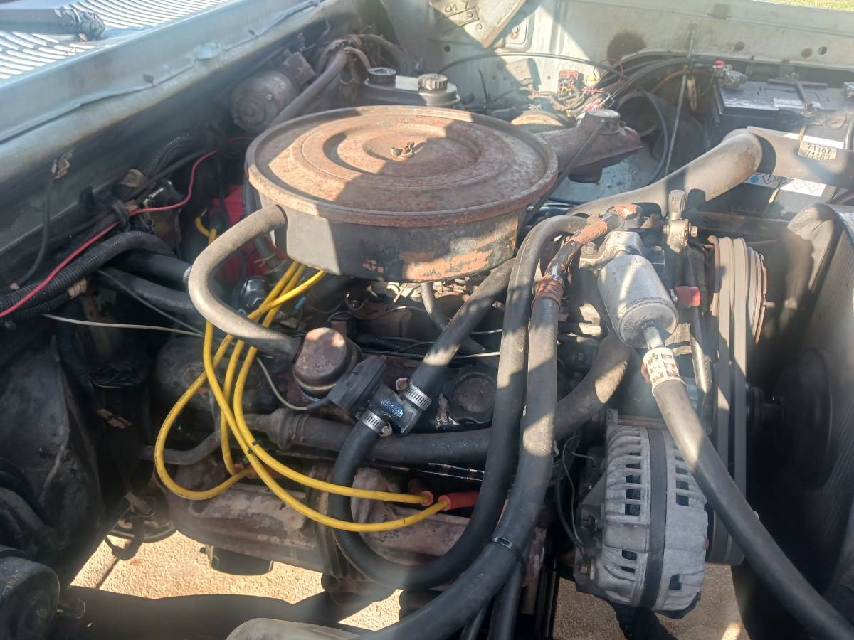 Dodge-ram-charger-1986-blue-1