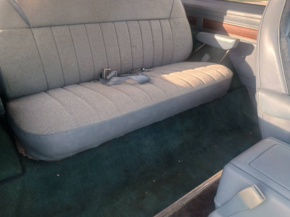 Dodge-ram-charger-1986-blue-7