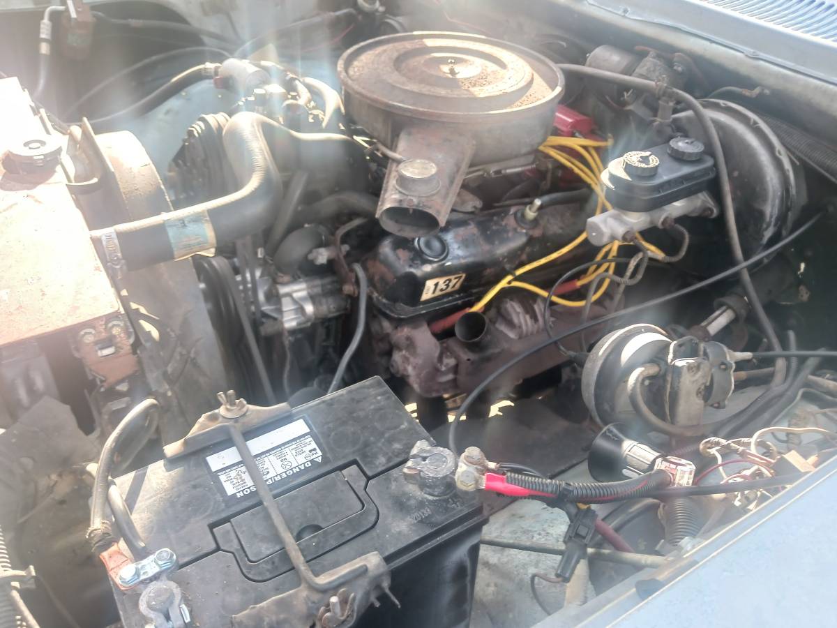 Dodge-ram-charger-1986-blue