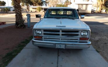 Dodge-ram-d100-1988-white-4