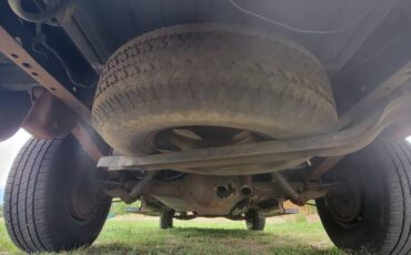 Dodge-ram-d150-1984-black-12