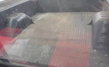 Dodge-ram-d150-1984-black-3