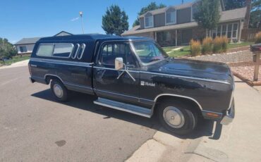Dodge-ram-d150-1984-black-5
