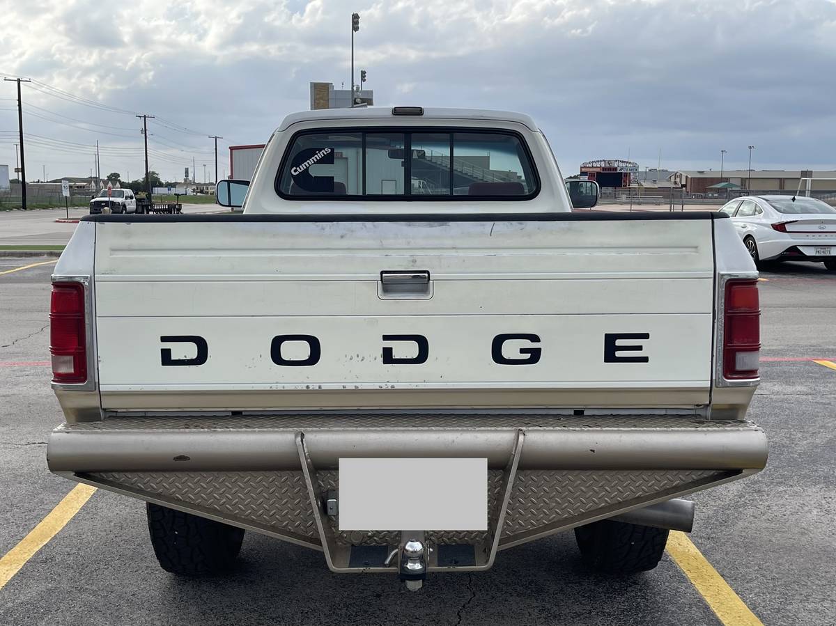 Dodge-ram-diesel-1992-white-2