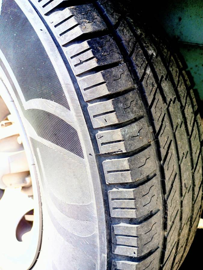 Dodge-ram-van-1500-1996-grey-1