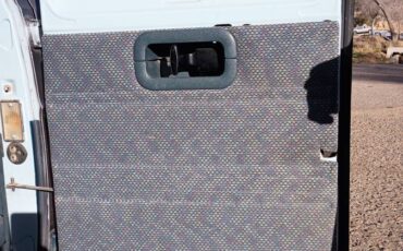 Dodge-ram-van-1500-1996-grey-7