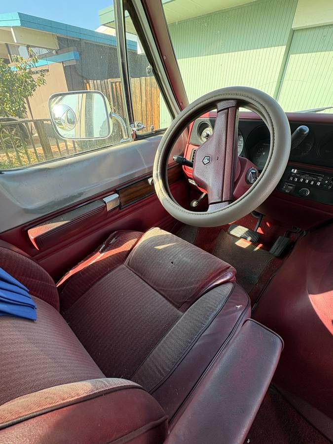 Dodge-ram-van-b250-1991-grey-10