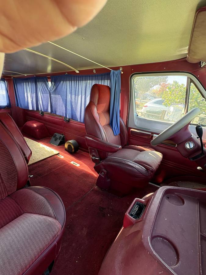 Dodge-ram-van-b250-1991-grey-12