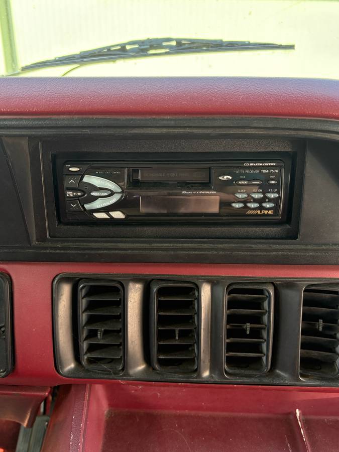 Dodge-ram-van-b250-1991-grey-3