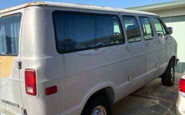 Dodge-ram-van-b250-1991-grey-6