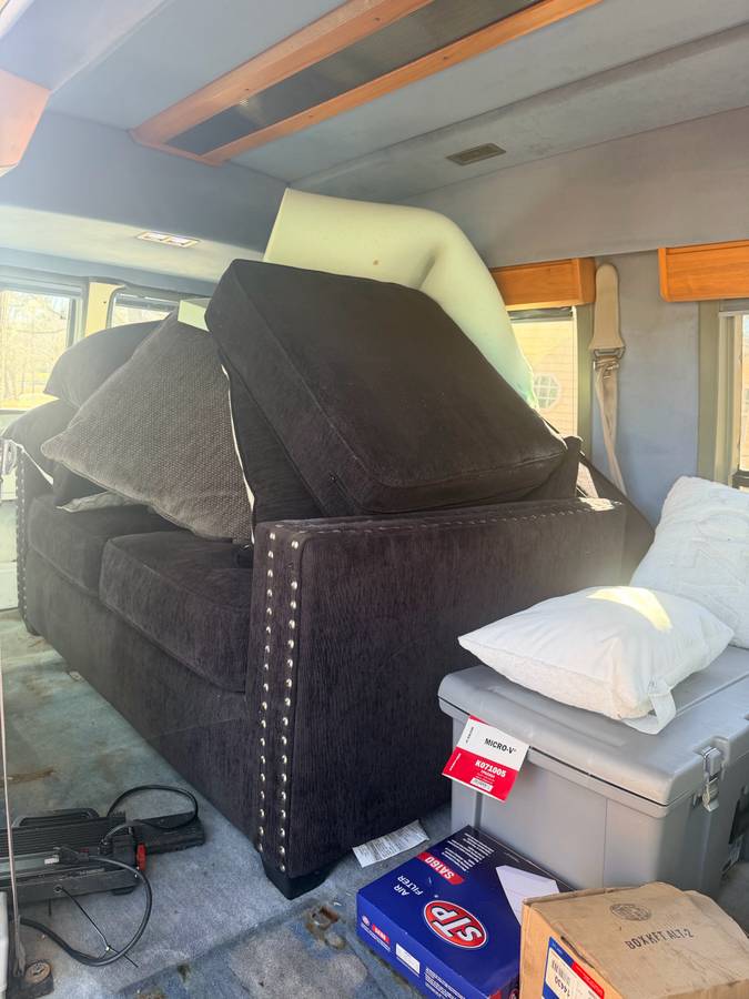 Dodge-ram-van-b250-1993-black-16