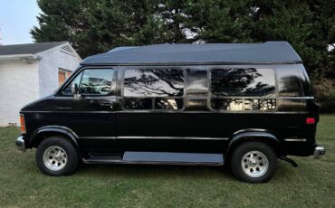 Dodge-ram-van-b250-1993-black-2