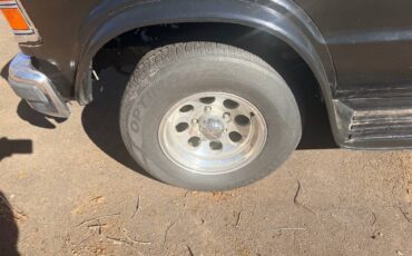 Dodge-ram-van-b250-1993-black-21