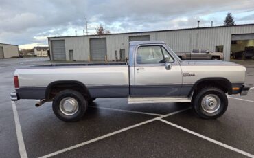 Dodge-ram-w250-4x4-diesel-1991-silver-1