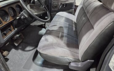 Dodge-ram-w250-4x4-diesel-1991-silver-13