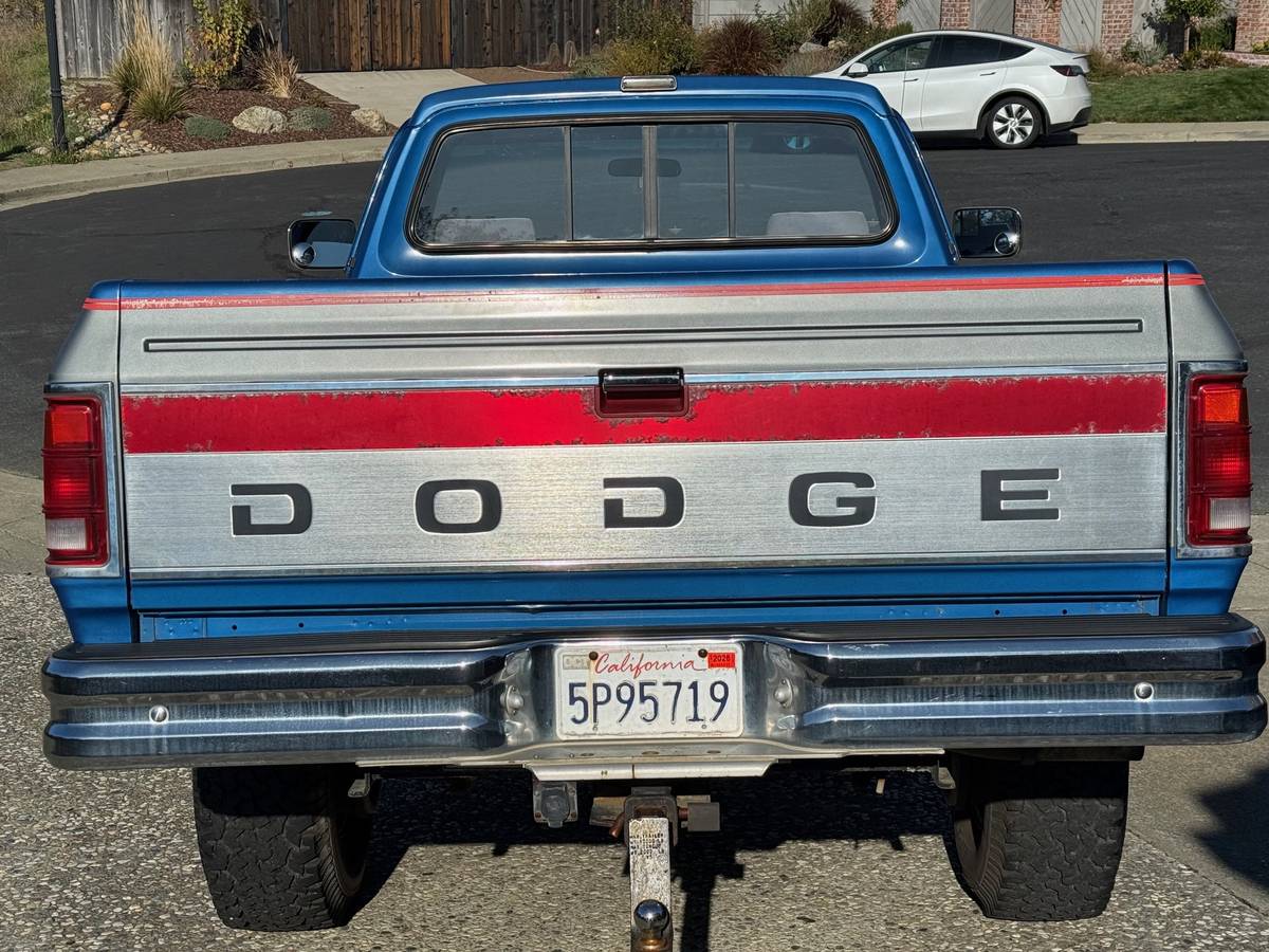 Dodge-ram-w250-diesel-1992