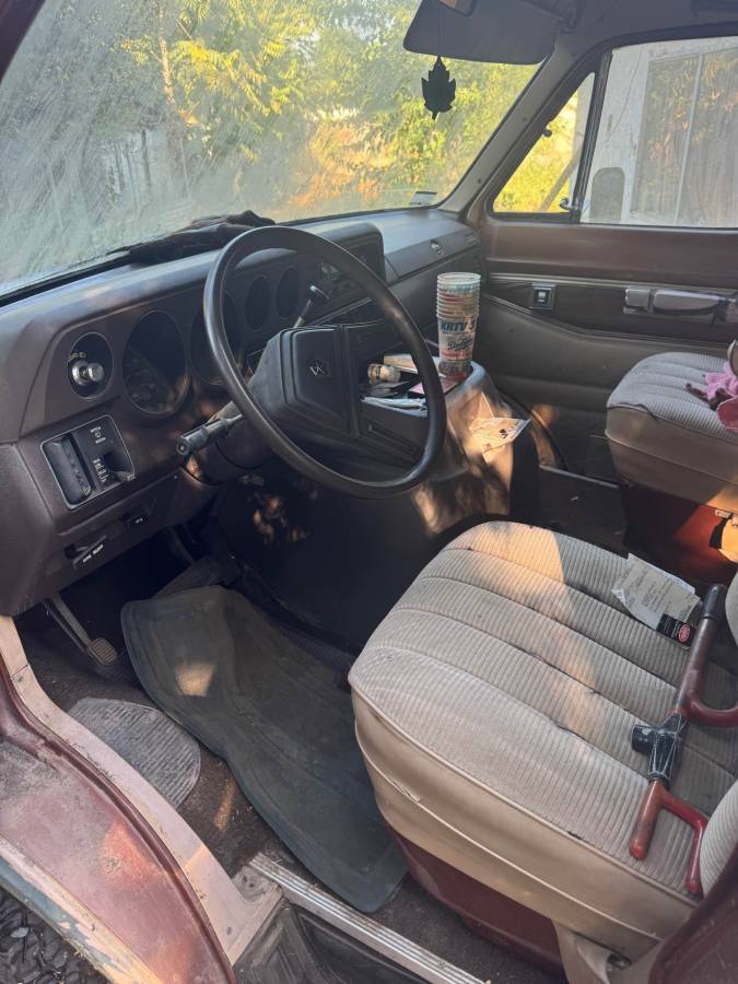 Dodge-ram-wagon-b150-1984-blue-3