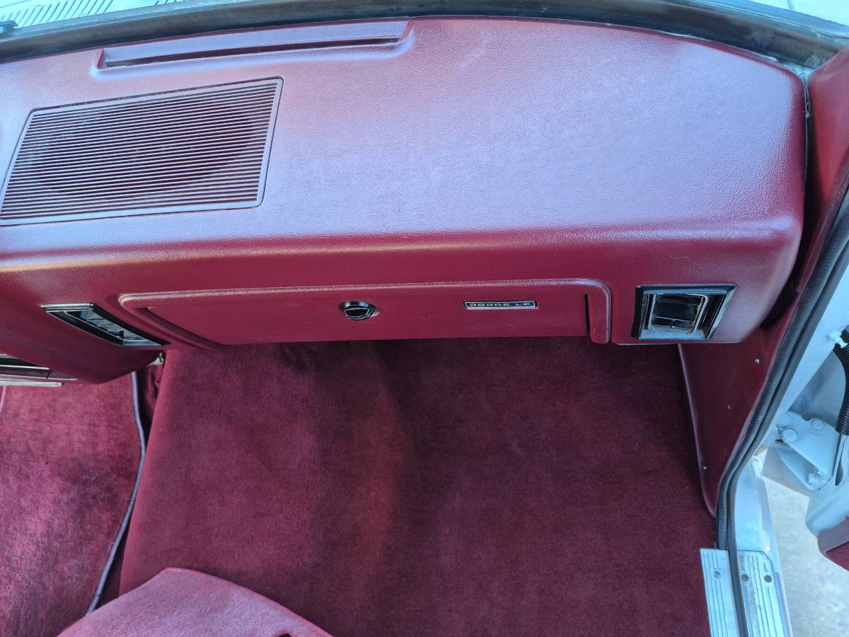 Dodge-ramcharger-150-1989-white-16