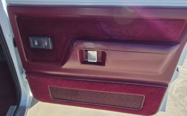 Dodge-ramcharger-150-1989-white-57