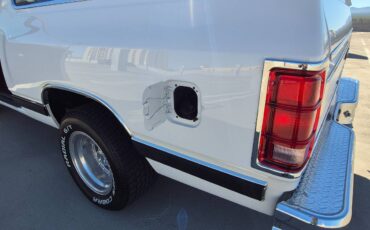 Dodge-ramcharger-150-1989-white-91