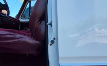 Dodge-ramcharger-150-1989-white-97