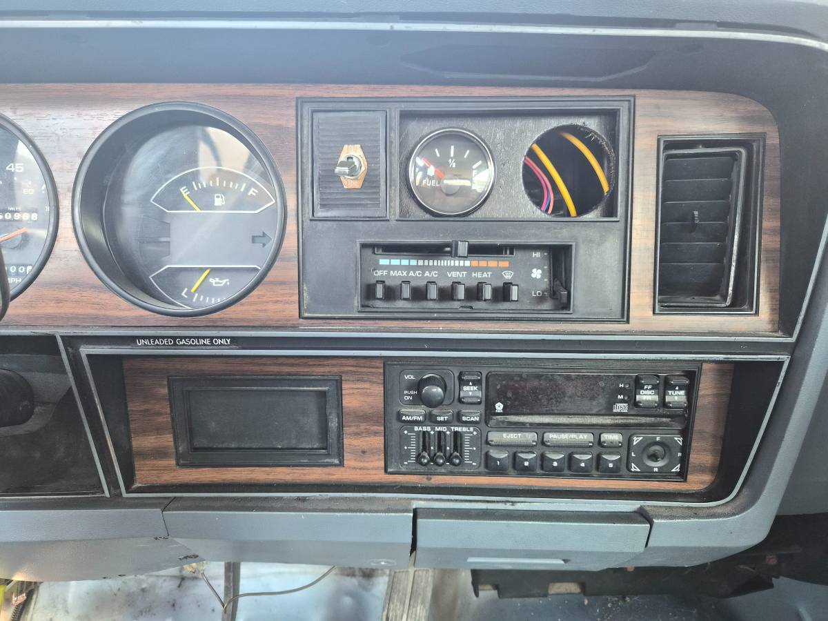 Dodge-ramcharger-1989-blue-11