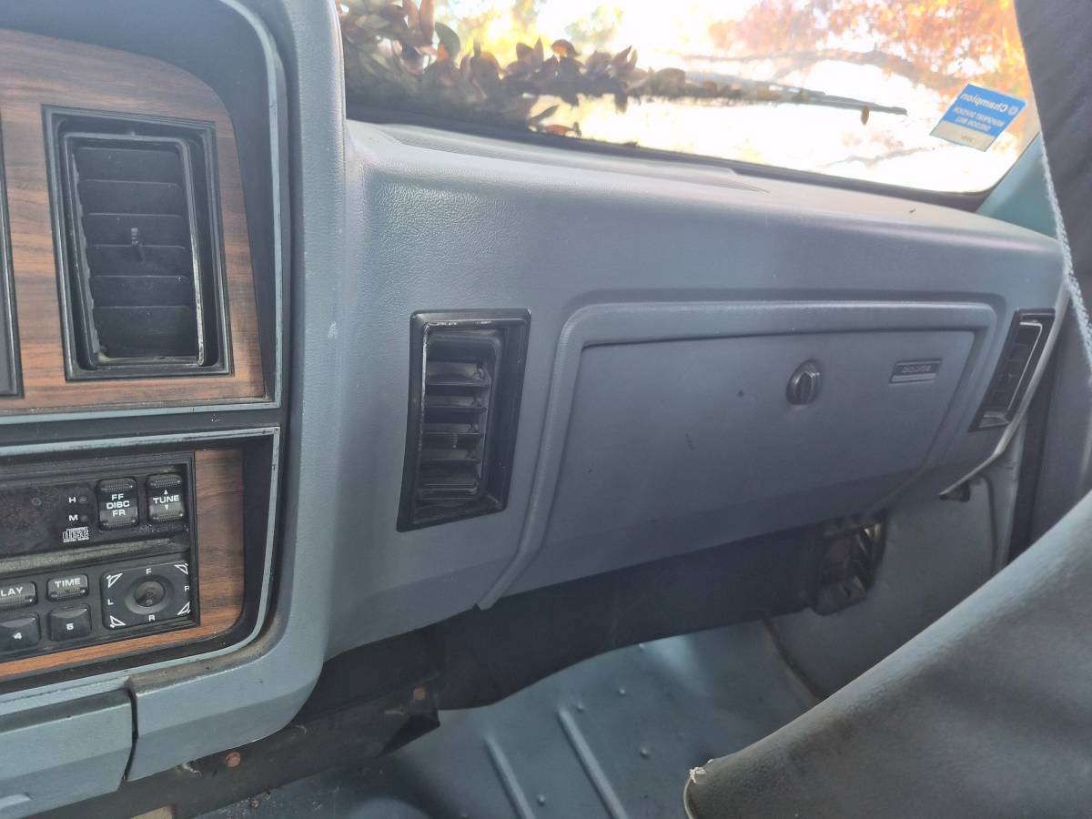 Dodge-ramcharger-1989-blue-6