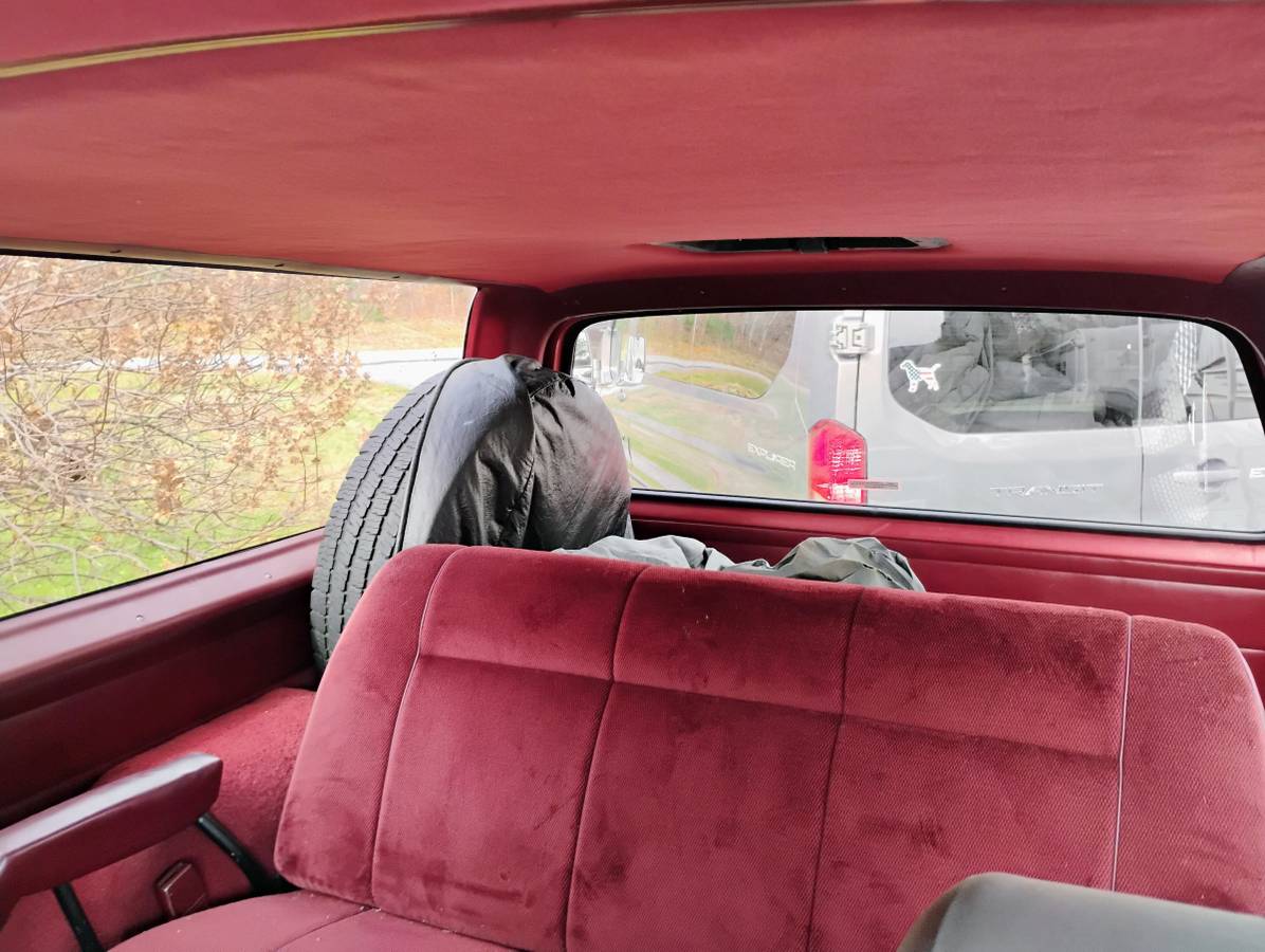 Dodge-ramcharger-1989-red-3